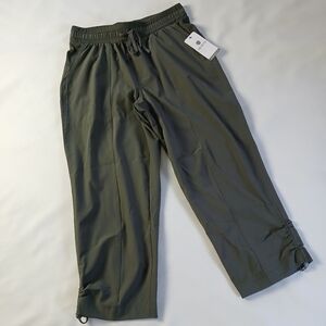 NWT New Apana Yoga Gym Excercise Capri Cropped Pants With Pockets